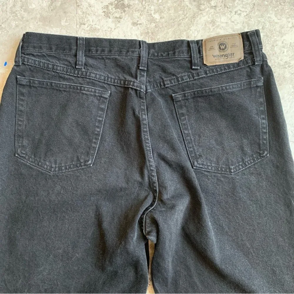 Wrangler Straight Leg Jeans Size 38 - Picture 6 of 8